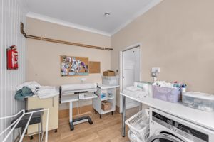 Photo 16- click for photo gallery